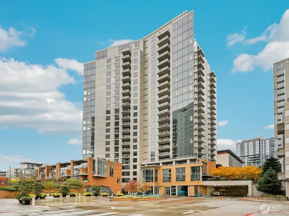 10650 NE 9th Place #521, Bellevue, WA 98004