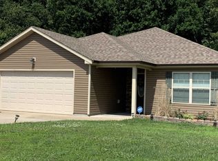 1180 Freedom Dr, Clarksville, TN 37042