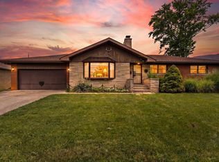 240 E 78th Ave, Merrillville, IN 46410