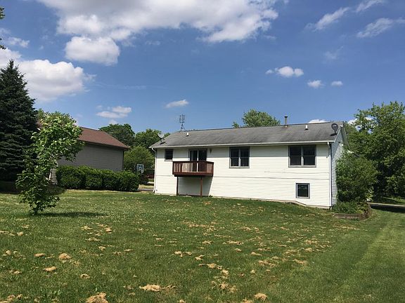 2nd image of 517 Bounty Dr NE