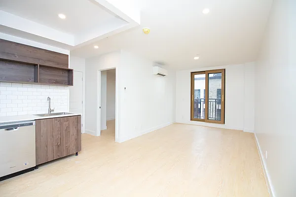 Rented by Oxford Property Group | media 20