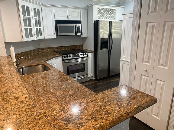 5th image of 1501 E Broward Blvd APT 604
