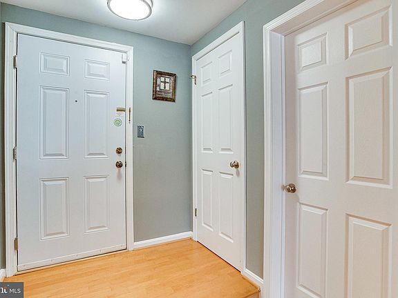 5th image of 1100 Quaker Hill Dr APT 312
