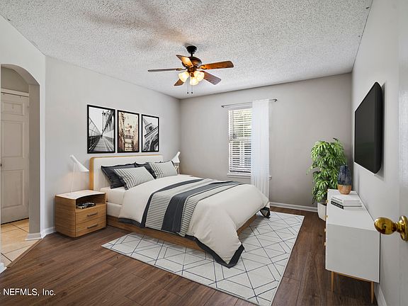 3rd image of 7258 LONGHORN Circle N