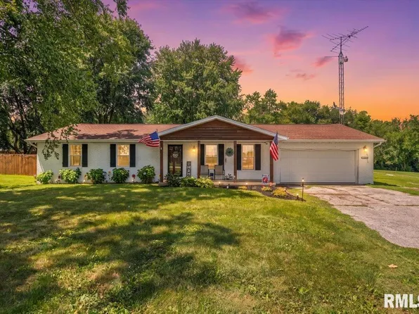12069 State Route 4, Auburn, IL 62615