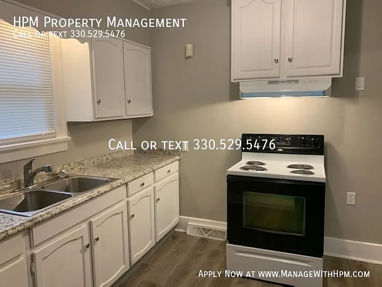 816 Cody Ct NW — Photo 7