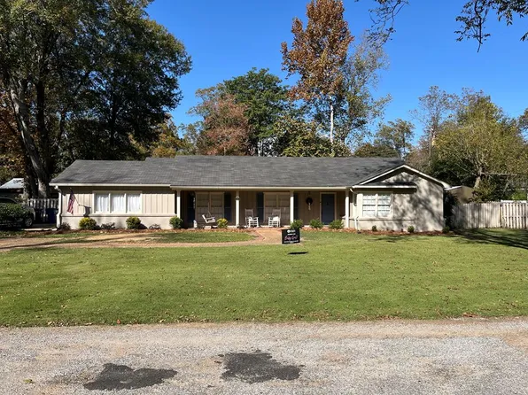 103 Seymour Dr, Indianola, MS 38751