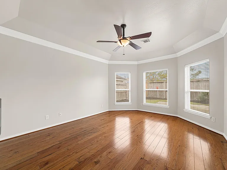 6118 Berwick Ln — Photo 23