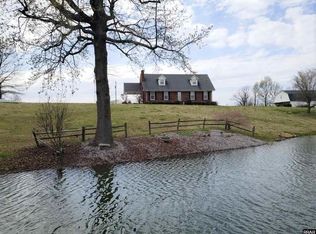 556 Todd Thomas Rd, Union City, TN 38261