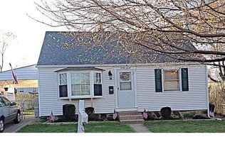 27 Neeld Ln, Aston, PA 19014