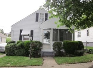 18 Tidd St, Providence, RI 02908