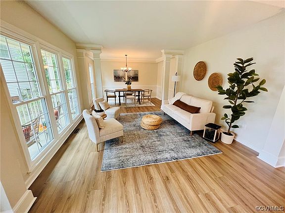 2nd image of 9209 Abingdon Manor Ct