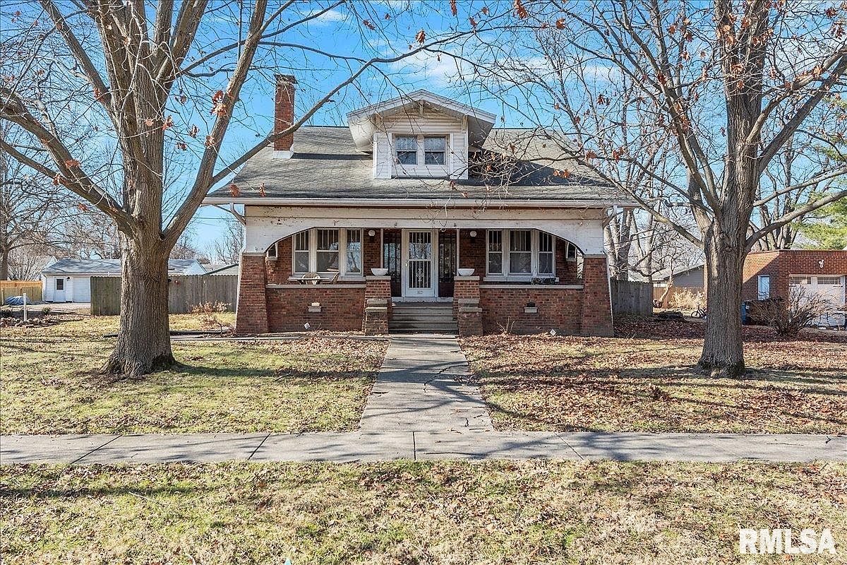 907 5th St, Pawnee, IL 62558 Zillow