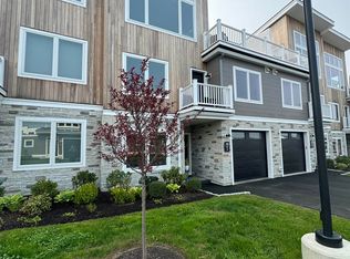 36 Vantage Point Dr #4, Laconia, NH 03246