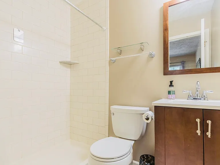 1731 Jones Falls Ct — Photo 12