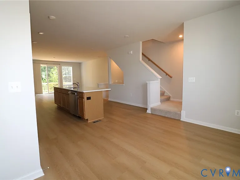 419 Burden Dr — Photo 30