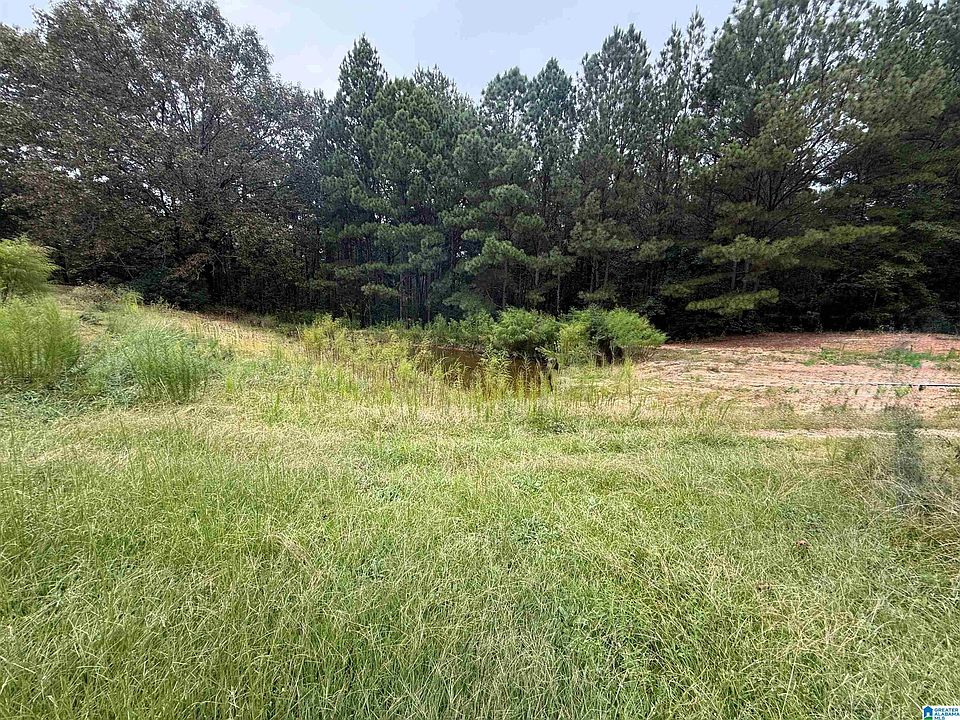 2nd image of 76 Sleepy Hollow Rd