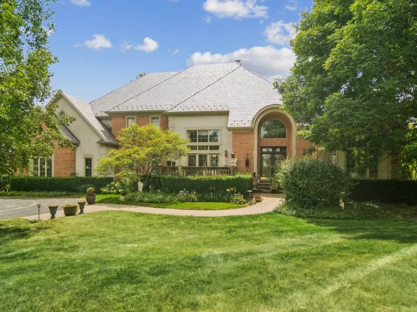 4563 Eleanor Dr, Long Grove, IL 60047