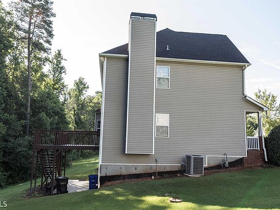 2nd image of 170 Melrose Creek Dr