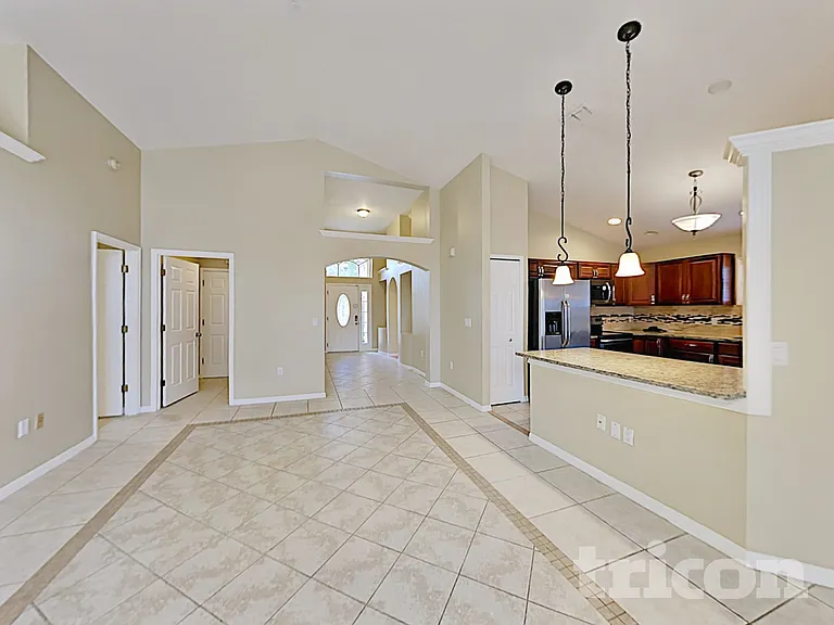 2517 Clareside Dr — Photo 26