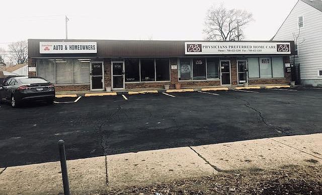 2nd image of 9732 Southwest Hwy #9738