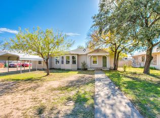 611 E Avenue D, San Angelo, TX 76903
