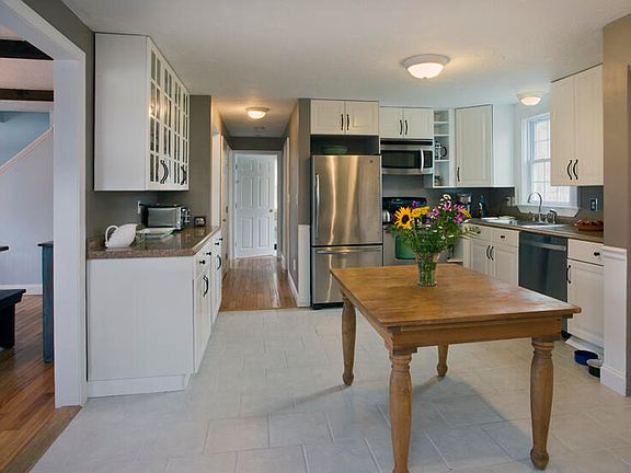 3rd image of 114 Long Pond Road