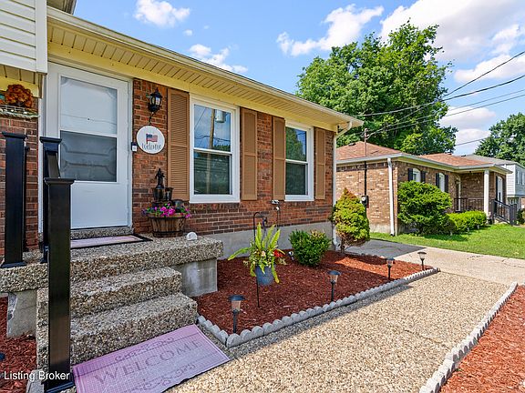 3rd image of 9208 Lethborough Dr