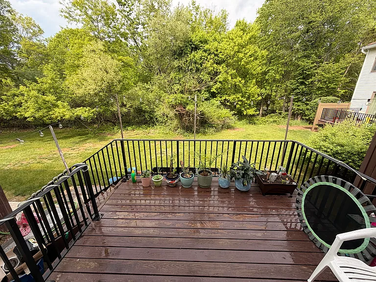 665 Dover Ct #E — Photo 15