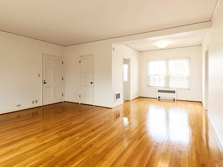 Parkview Apartments — Photo 18