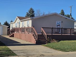 6065 Chestnut Trl, White Lake, MI
