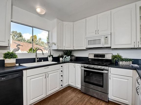 4th image of 6727 Camino Del Prado
