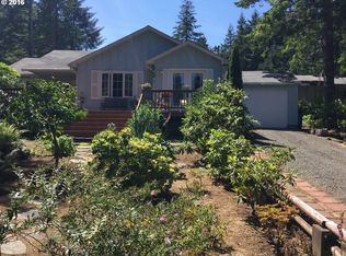 89253 Levage Dr, Florence, OR 97439