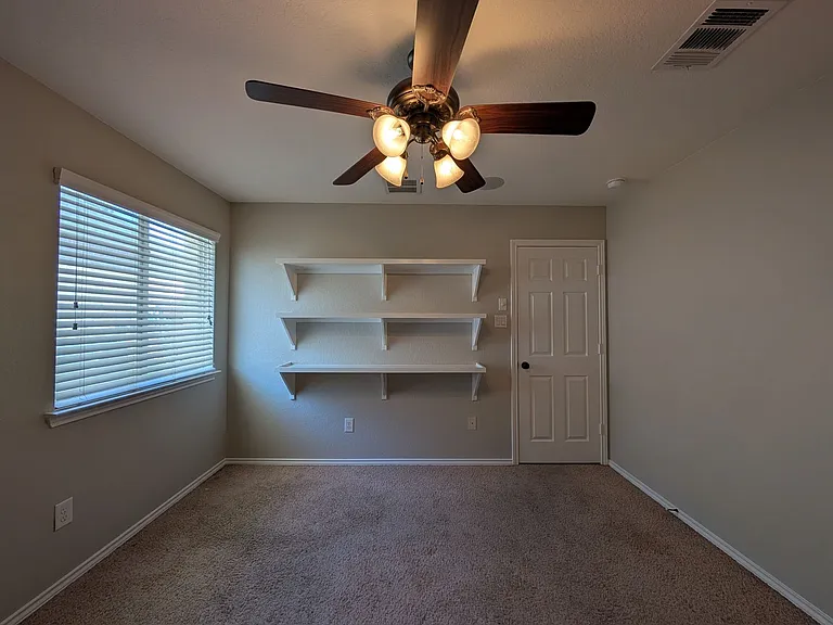 2937 Post Oak Cir — Photo 26