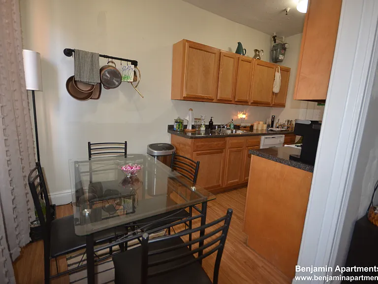 235 Park Dr #25 — Photo 7