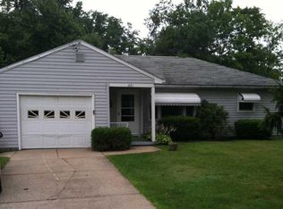 421 Wells Rd, Hermitage, PA 16148