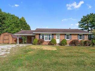 120 New Cut Rd, Jeffersonville, KY 40337