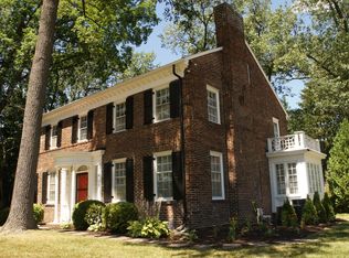 1611 Pontiac Rd SE, East Grand Rapids, MI 49506