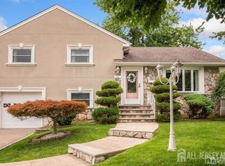 617 Princeton Rd, Linden, NJ 07036