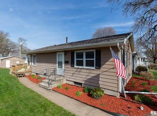418 16th St, Silvis, IL 61282