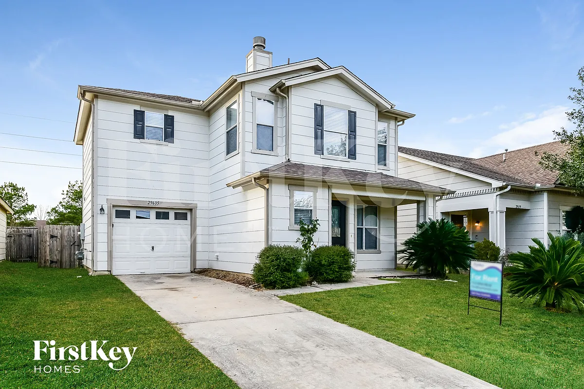 Building Photo - 29635 Evergreen Hills Dr