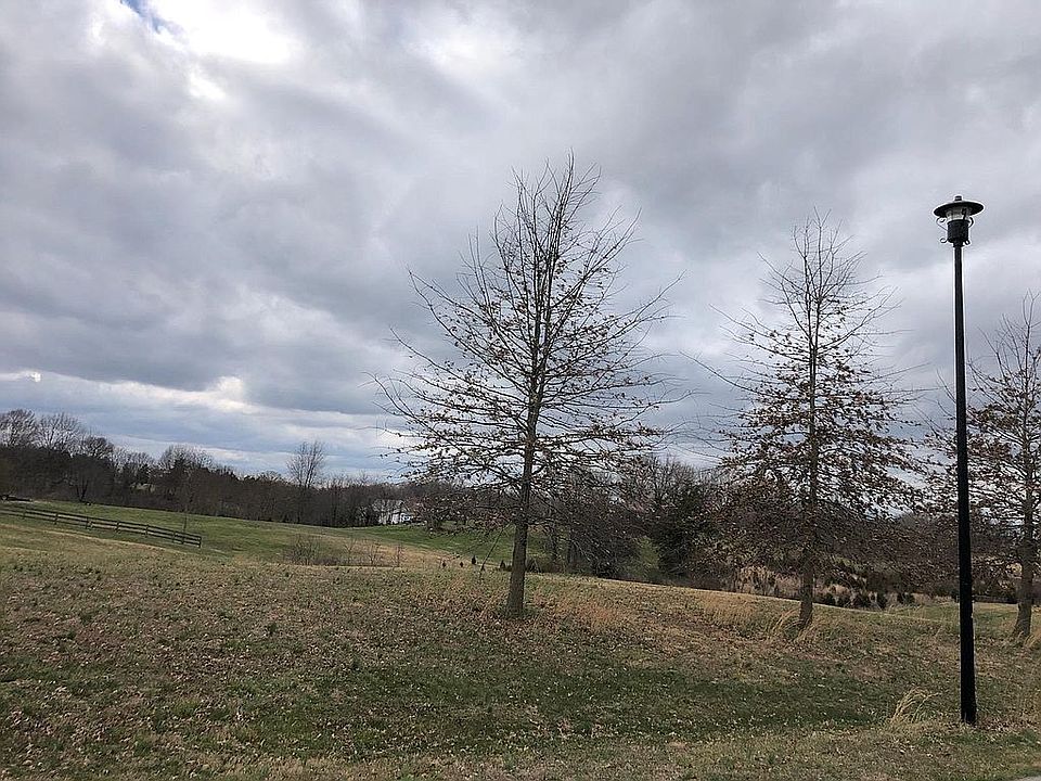 1st image of 175 Fordes Crossing Dr