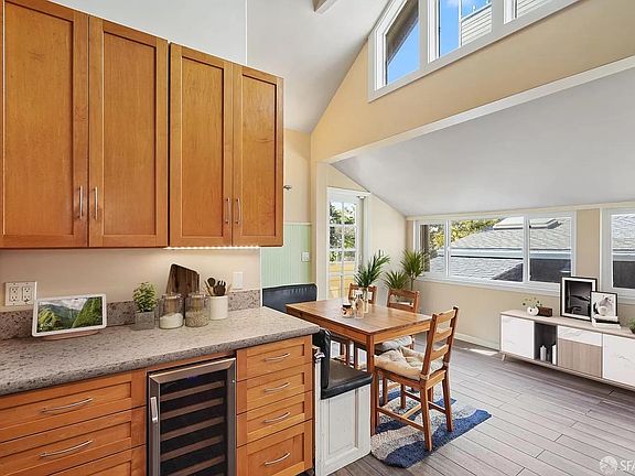 3rd image of 2204 25th St