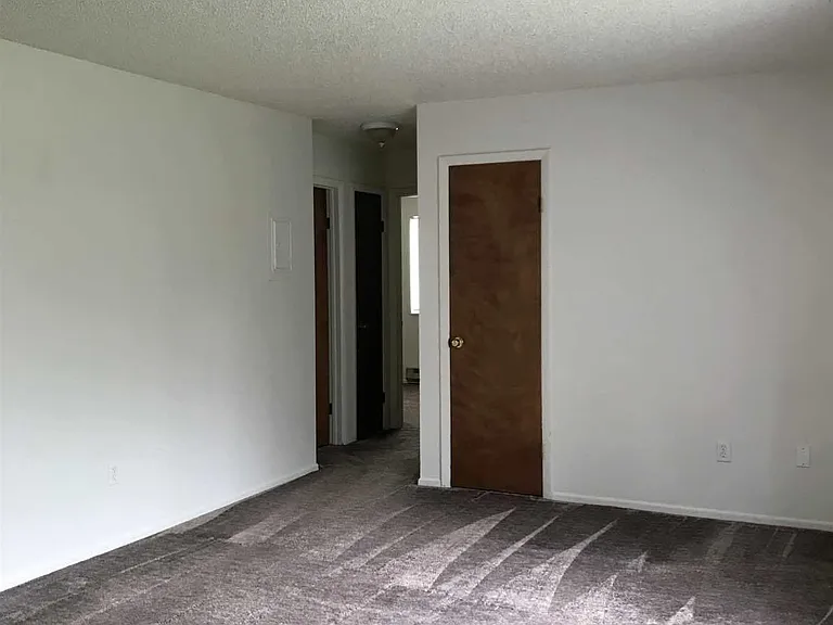 3106 Palm Ct — Photo 4