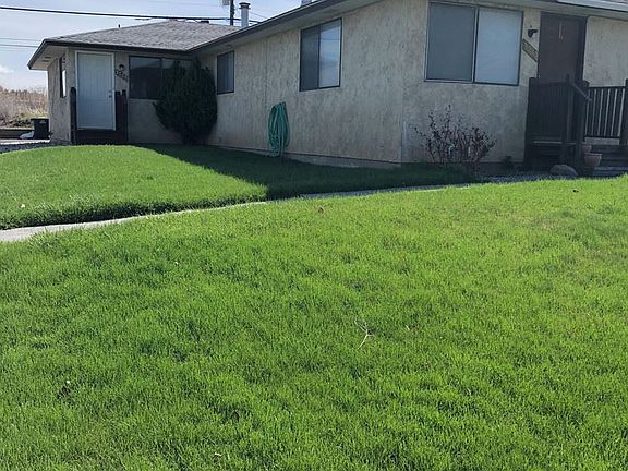 2nd image of 1321 S Skyline Dr