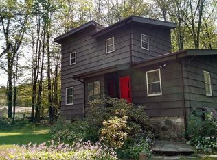 417 Allen Rd, Belchertown, MA 01007