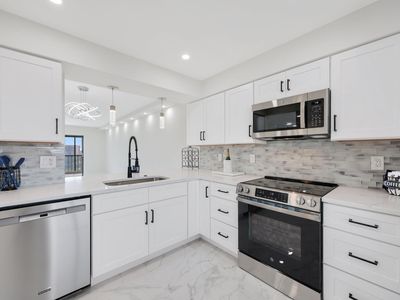 7290 Kinghurst Drive #709, Delray Beach, FL, 33484