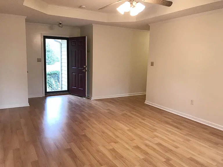 152 Stonybrook Dr — Photo 14