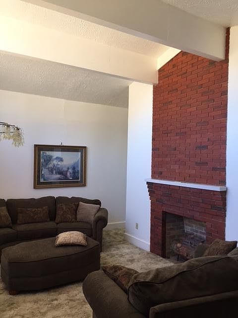 2nd image of 1700 Church St