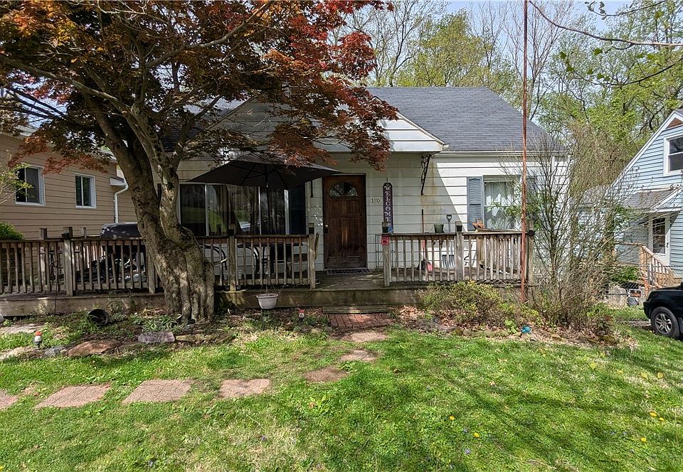 1st image of 380 Emerald Ave